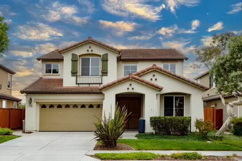4760 Sea Crest Dr, Seaside, CA 93955