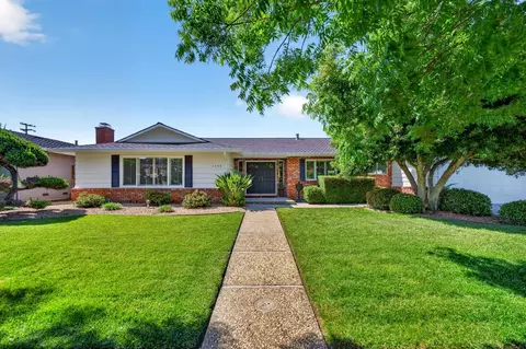 1355 Robsheal Dr, San Jose, CA 95125