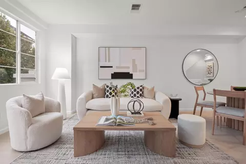 728 City Walk Pl 4, Hayward, CA 94541