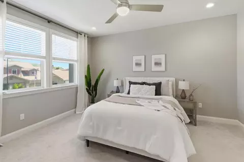 Bedroom - 1509 Gulf Dr, Fairfield, CA 94533 photo 1 of 10