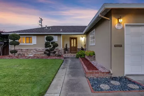 Exterior - 1126 W Knickerbocker Dr, Sunnyvale, CA 94087 photo 8 of 25