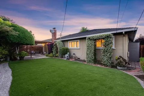 Exterior - 1126 W Knickerbocker Dr, Sunnyvale, CA 94087 photo 19 of 25