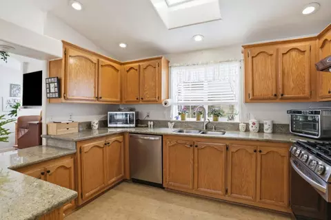 433 Sylvan 120, Mountain View, CA 94041