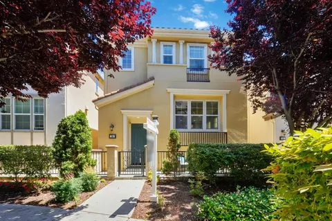 38 Cook Pl, Santa Clara, CA 95050