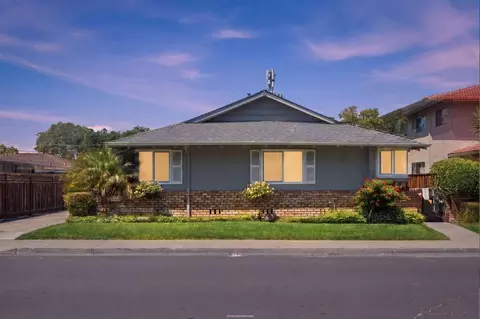 2447 Anna Dr, Santa Clara, CA 95050