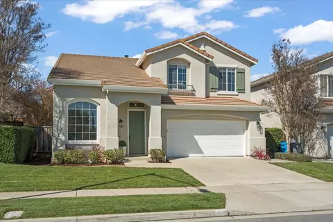 Exterior - 935 Oak Brook Way, Gilroy, CA 95020 photo 2 of 5
