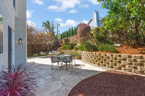 Exterior - 935 Oak Brook Way, Gilroy, CA 95020 photo 5 of 5