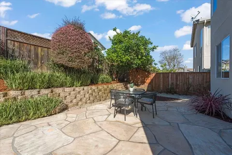 Exterior - 935 Oak Brook Way, Gilroy, CA 95020 photo 3 of 5