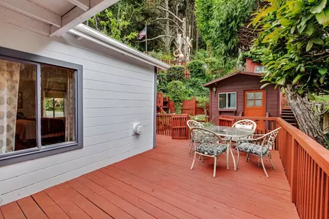 Exterior - 274 Juanita Ave, Pacifica, CA 94044 photo 5 of 13