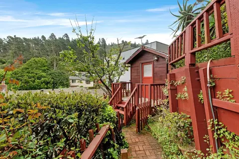 Exterior - 274 Juanita Ave, Pacifica, CA 94044 photo 10 of 13