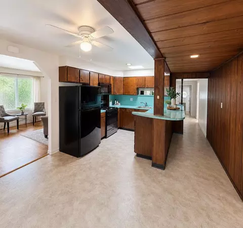 Kitchen - 274 Juanita Ave, Pacifica, CA 94044 photo 1 of 1