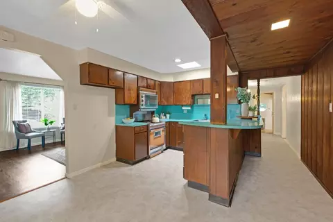 Kitchen - 274 Juanita Ave, Pacifica, CA 94044 photo 1 of 3