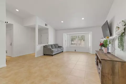 Living - 9272 El Caminito, Gilroy, CA 95020 photo 2 of 5