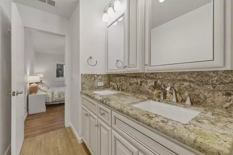 Bath - 9272 El Caminito, Gilroy, CA 95020 photo 4 of 4