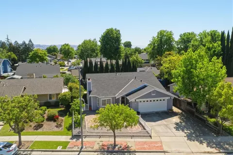 View/Area - 9272 El Caminito, Gilroy, CA 95020 photo 1 of 8