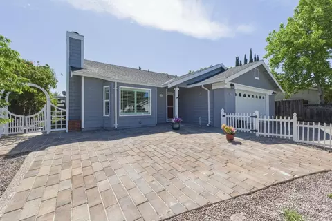 Exterior - 9272 El Caminito, Gilroy, CA 95020 photo 3 of 10