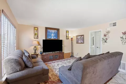 Other - 1825 Cherokee Dr 2, Salinas, CA 93906 photo 3 of 8