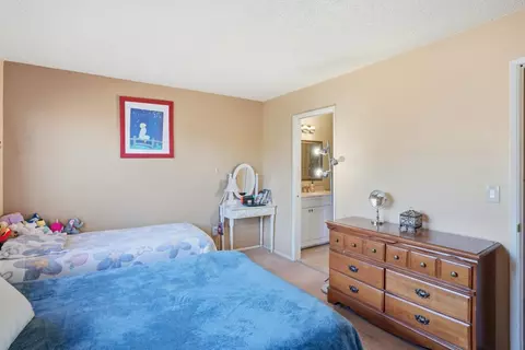 Bedroom - 1825 Cherokee Dr 2, Salinas, CA 93906 photo 1 of 3