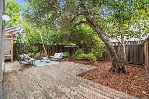 Exterior - 1912 Montecito Ave 2, Mountain View, CA 94043 photo 3 of 8