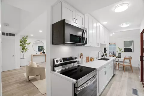 Kitchen - 1912 Montecito Ave 2, Mountain View, CA 94043 photo 2 of 2