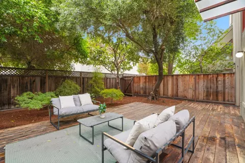 Exterior - 1912 Montecito Ave 2, Mountain View, CA 94043 photo 4 of 8