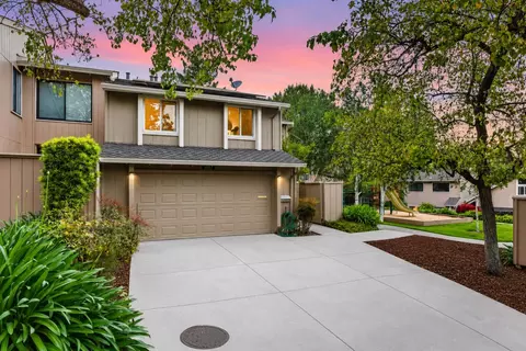 10157 Camberley Ln, Cupertino, CA 95014