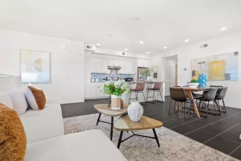2011 Mahuron Cir, San Jose, CA 95133