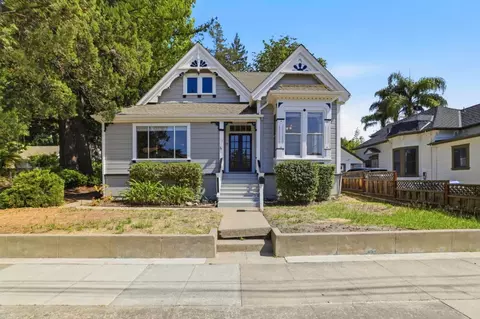 54 Whitney Ave, Los Gatos, CA 95030