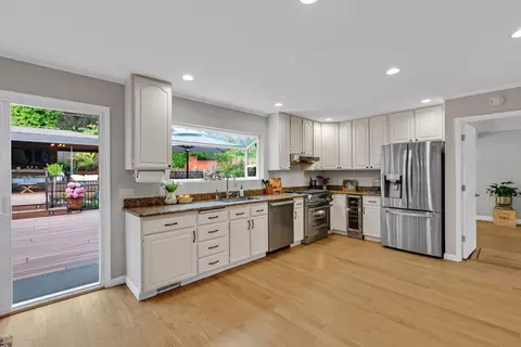 Kitchen - 12 Yellowstone Way, Pacifica, CA 94044 photo 2 of 5