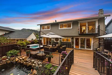 Exterior - 12 Yellowstone Way, Pacifica, CA 94044 photo 13 of 28
