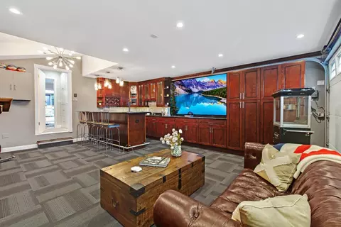 Living - 12 Yellowstone Way, Pacifica, CA 94044 photo 5 of 5