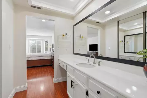 Entry Way - 668 Erie Cir, Milpitas, CA 95035 photo 2 of 3