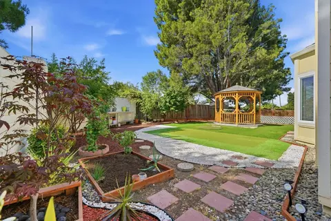 Exterior - 668 Erie Cir, Milpitas, CA 95035 photo 2 of 10