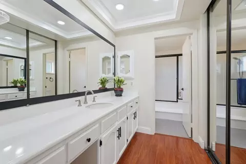 Bath - 668 Erie Cir, Milpitas, CA 95035 photo 2 of 4