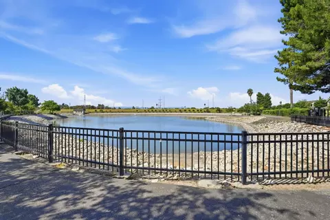 View/Area - 668 Erie Cir, Milpitas, CA 95035 photo 1 of 2
