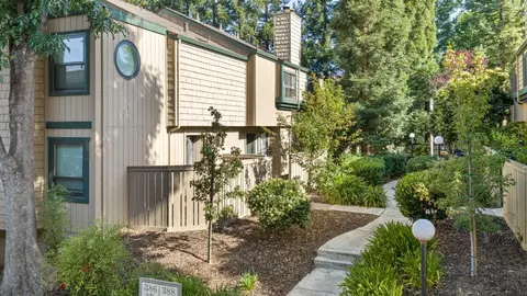 386 Union Ave D, Campbell, CA 95008