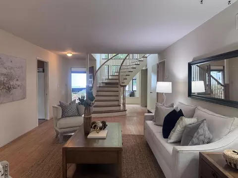 1345 Arbor Ave, Los Altos, CA 94024
