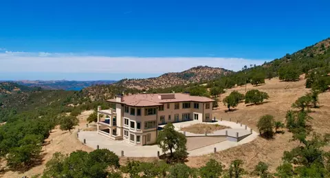 15169 Moccasin Ranch Rd, Coulterville, CA 95311