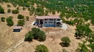 15169 Moccasin Ranch Rd, Coulterville, CA 95311