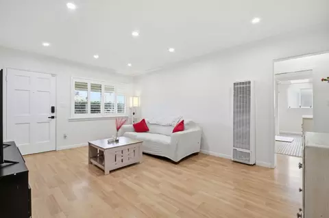 124 Fagundes St, Hayward, CA 94544