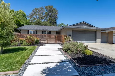 8273 Gaunt Ave, Gilroy, CA 95020