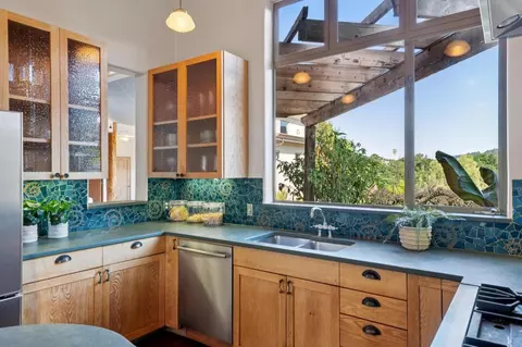 Kitchen - 27690 Central Dr, Los Altos Hills, CA 94022 photo 5 of 5