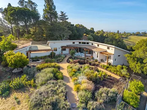 27690 Central Dr, Los Altos Hills, CA 94022