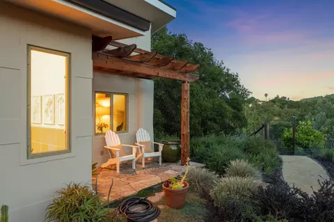 Exterior - 27690 Central Dr, Los Altos Hills, CA 94022 photo 4 of 22