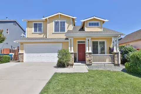 887 Martiri Dr, Gilroy, CA 95020