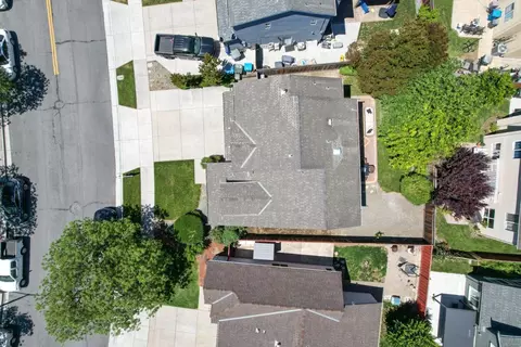 View/Area - 887 Martiri Dr, Gilroy, CA 95020 photo 5 of 13