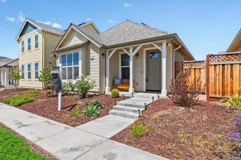 762 Brandywine Ln, King City, CA 93930