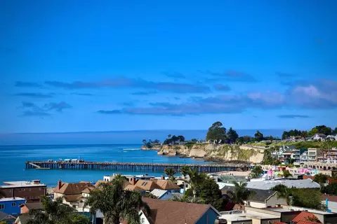 1425 45th Ave 1, Capitola, CA 95010