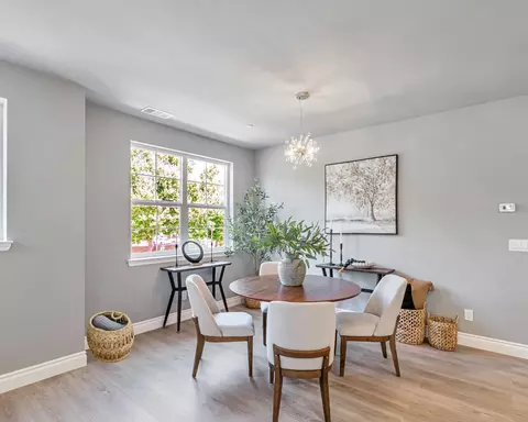 Dining - 803 Maybeck Pl, Hayward, CA 94544 photo 4 of 4