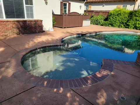 Exterior - Eagle Ridge Dr, Gilroy, CA 95020 photo 4 of 6